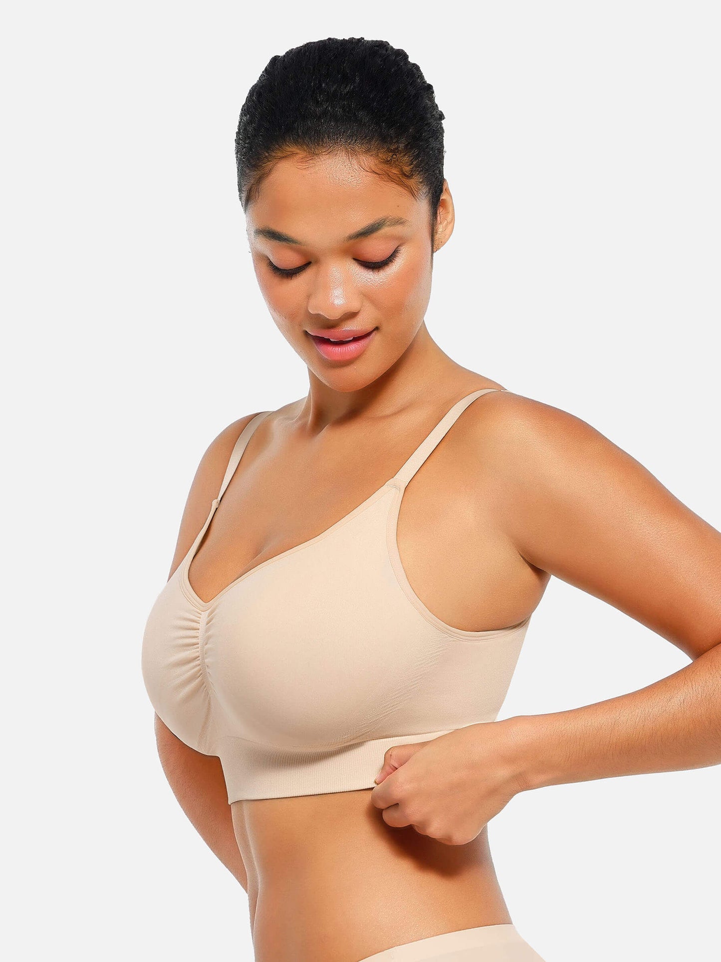 SoftLift Grudnjak bez Žice – Udobnost Koja Traje Ceo Dan 1+1 GRATIS