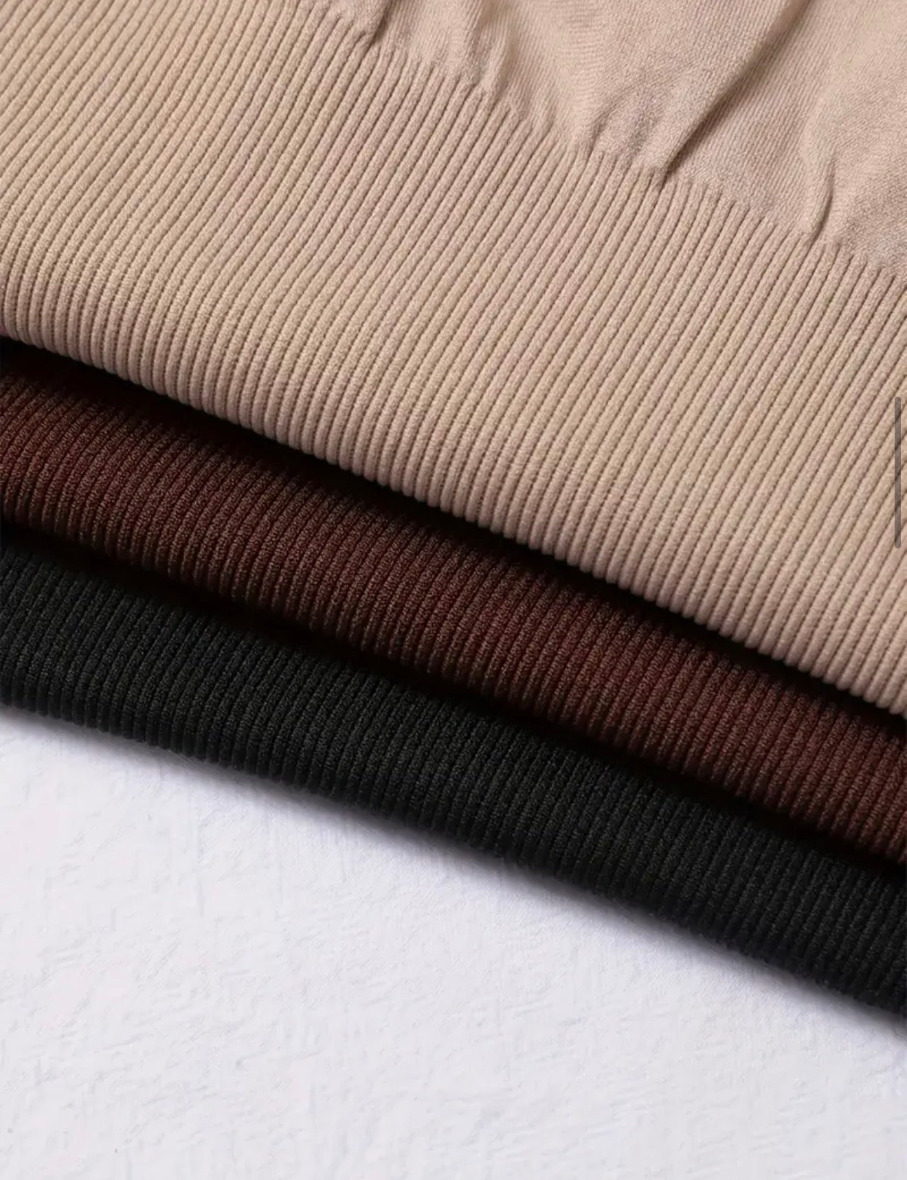 Seamless Shape Body – Bešavni bodi sa ugrađenim grudnjakom